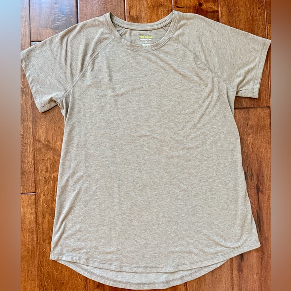 2 Tek Gear Raglan Tops - Picture 3 of 5